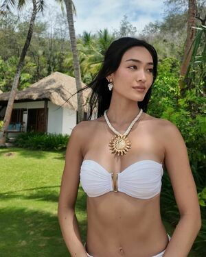 Elizabeth Wood / elizabethwood.3 / xmmekatt