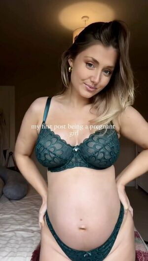 Hari Beavis / thebigtittiecommittee