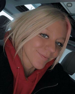 Prettylilprincess24 / prettylilprincess__