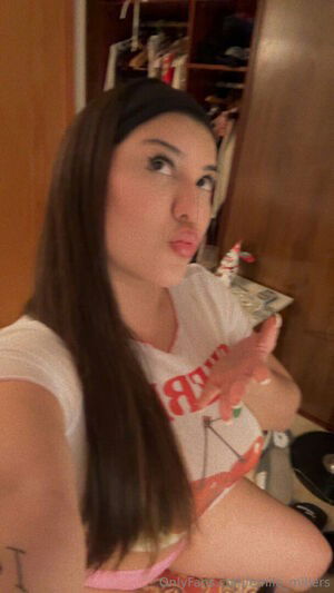 Atenea Dior / emile_girlfriend / emile_millers / emilyfayemiller / jadeejadore / silviamorenita