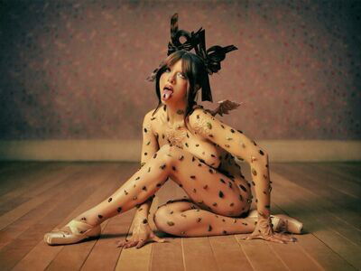 Melanie Martinez / littlebodybigheart / mxlaniemtzuwu