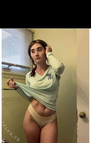 Gabby Murray / gabby_murrayy / gabbymurrayy