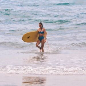 Rebecca Looschelders / rebecca9996 / rebeccacambria_free