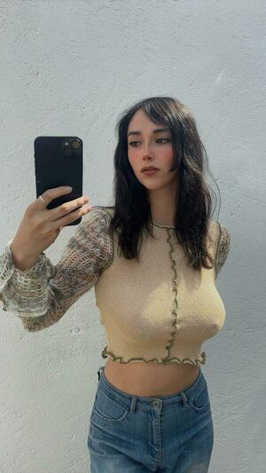 valeria.m.ar / valeriamars