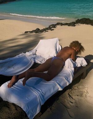Melanie Brown / melanierikita / officialmelb