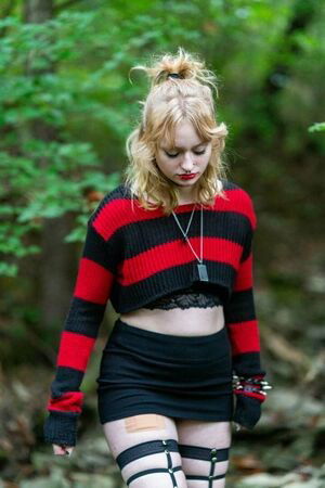 Crafty_Pudding_6405 / Internetgirl2006