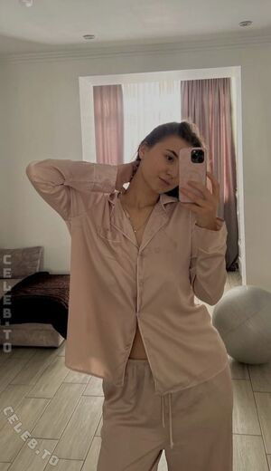 Sophie Bloom / girlysophie1 / sophieebloom