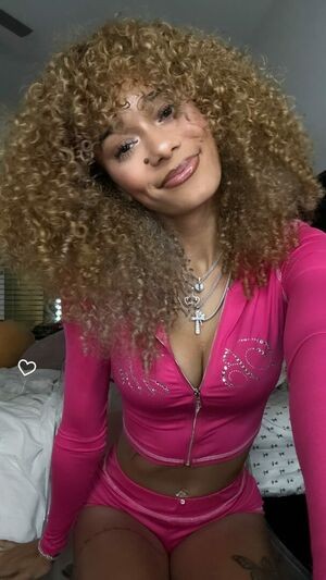 Tropicalkurls / akatropical / morekurls