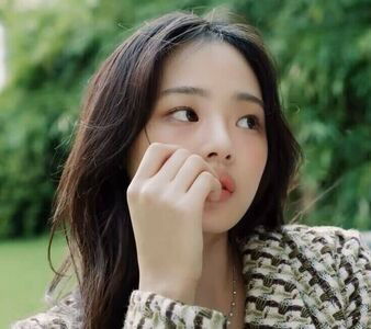 Minji / NewJeans / miniwithtattoos / newjeans_official