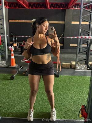 jenny / jennyscherries / jennyxorx