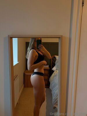 Lois Toulson / lois_mae / lois_toulson