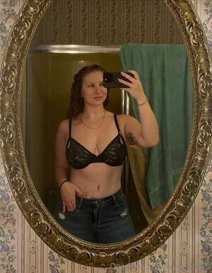 Ivy Andrews / MissIvyAndrews / ivyandrews / ivyandrewsss