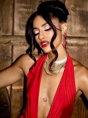 JaNinaWorld / OFFICIALJANINAOfficial_JaNina / Official Janina / official_janina