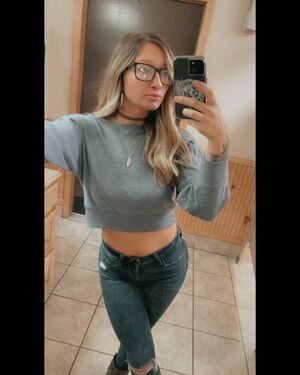 Onlyalexandriaa / alexandria-