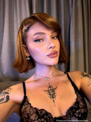 Boneca De Neca / boneca.de.neca / frantiesca