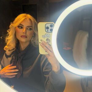 Corrie / Lucy Fallon / lucyfallonx / lufallon