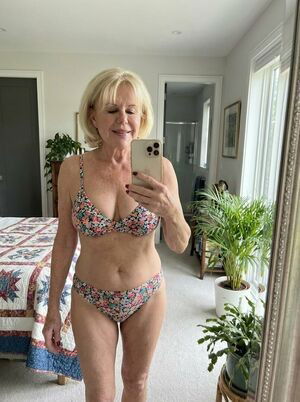 GrannyKatheryn / grandmakathryyn / grannykathryn / yourgrannykat