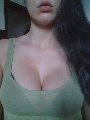 Adrianne Marie Curry / adriannecurry