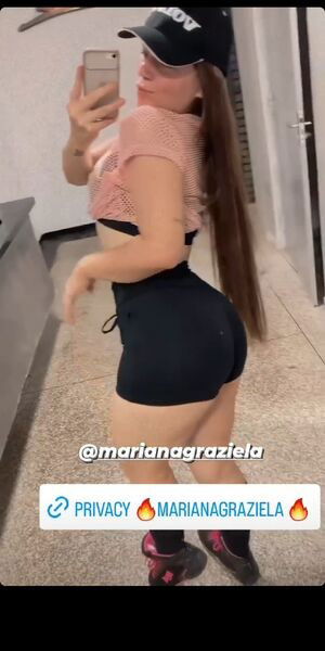 Mariana Graziela / apimentada / marianagraziela