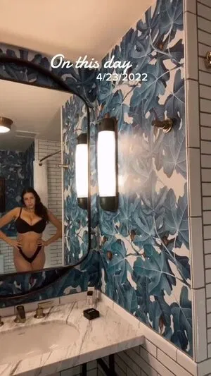 Leilani Azalea