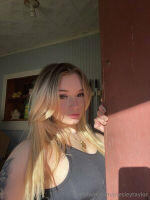 presley_taylor / presleytaylor