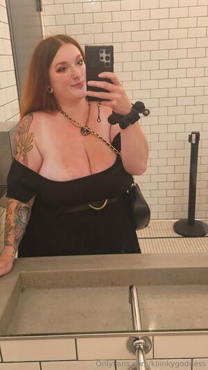 a.kiiinky.goddess / kiiinkygoddess