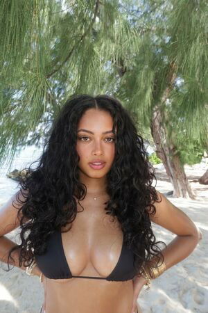 jonica / jonica keating / jonicakeating