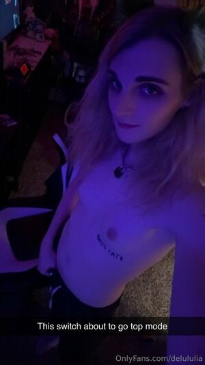 delululia / delululia_