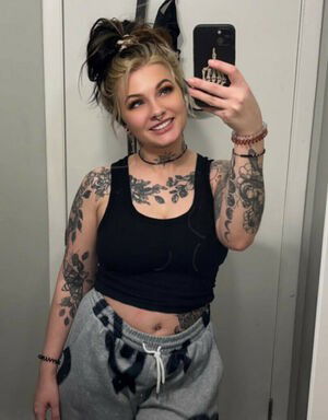 Alyssa Muncy / al_lol_ssa / alyssamuncy781