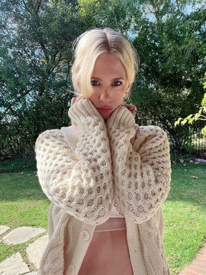 January Jones / januaryjones