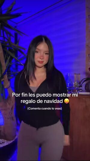 Caro bell / Carolina bell / carobell.tv / heycarobell