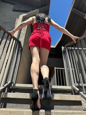 queenstaxx23 / queenstaxxx23