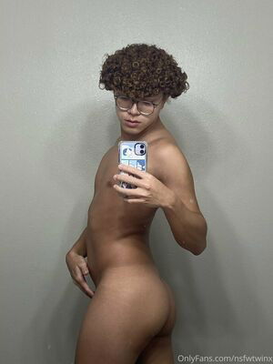 andres_jpg / nsfwtwinx