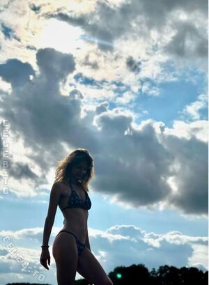 Ella Endlich / ella.endlich.official / ellaendlich