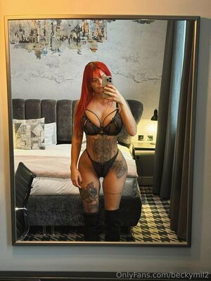 beckymil1_ / beckymil2