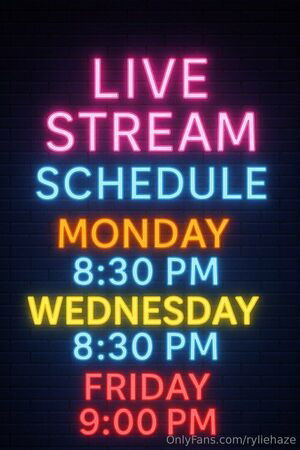 ryliehaze / theryliehaze