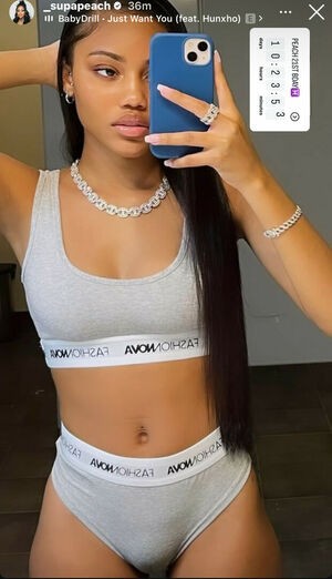 Supa Peach / SupaPeach / _supapeach / supafeet