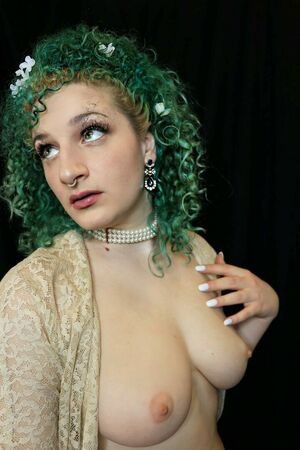 Brittany Simon / TheBertSimon / brittanysimon