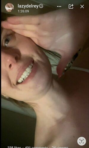 Lazydelrey / mrslazydelrey / tallglassofH2O