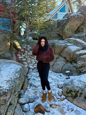 Kaelyn / baeeeeelyn / yummykaelyn