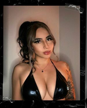 Lesleeyx__ / Venomxfans / lesleeyx