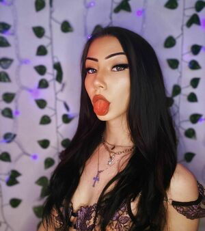 heyyvictoriiaa / omgvelvet