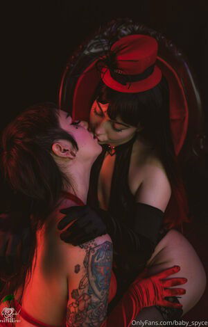 synthia_valentine / synthiatheslut