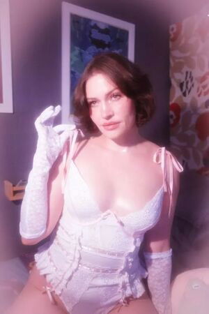 TweetneyMoore / Whitney Moore / whitneysmoore