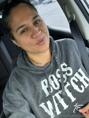 theveganamazon / veggies4four