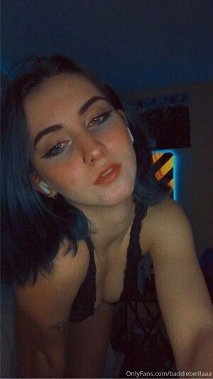 baddiebelllaaa / bellahadid