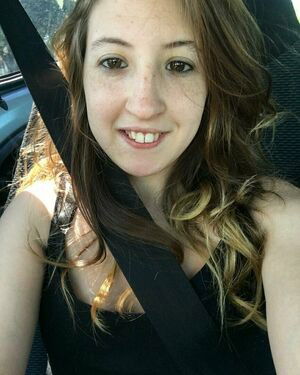 Dakota B ASMR / dakotaasmryt / dakotabasmr / jessy.je