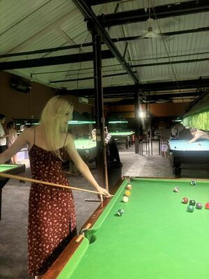 Bubbell / buttmior / itsbubbell