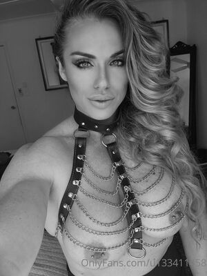 Lana_lady_lifter
