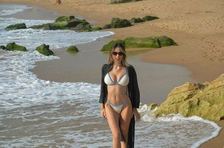 Francisca Simoes / elsasimoes / kikasiimoes